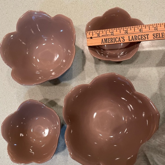 Pier 1 “ Lotus” brown  bowls great for fruit, ice cream 2/ 4 inch 2/5 inch - Picture 3 of 7